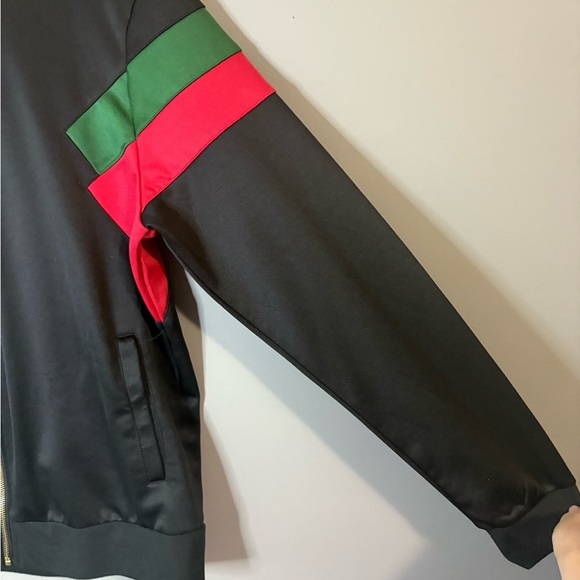 Urban ID size M, Men's Black Track Jacket with Red and Green Stripes, front zip - Picture 4 of 8